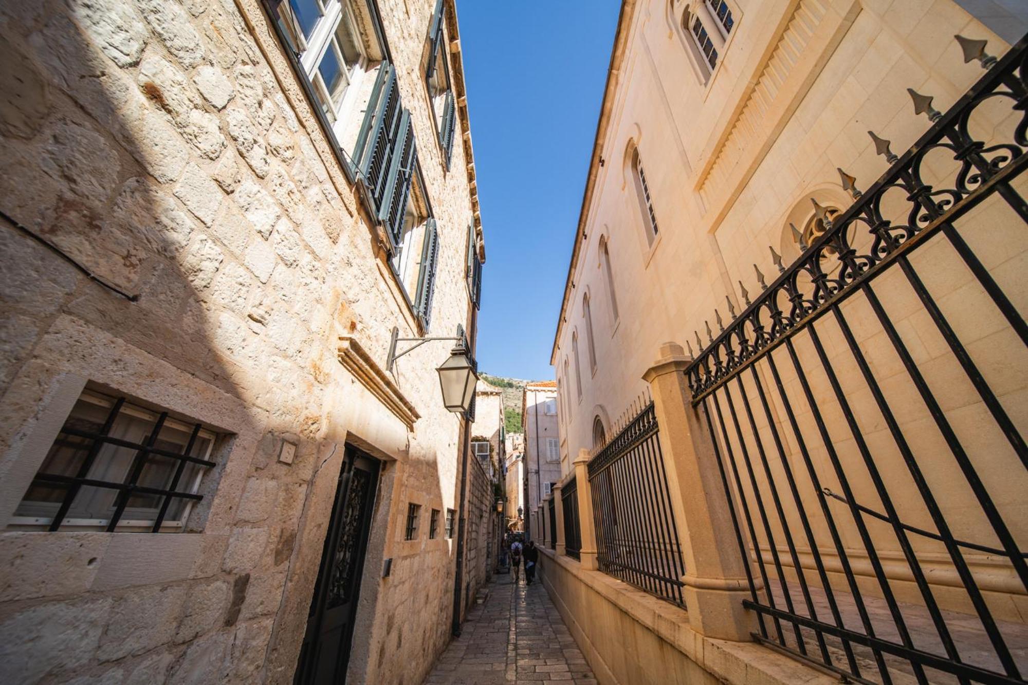 Sunce Palace Apartments With Free Offsite Parking Ragusa Esterno foto