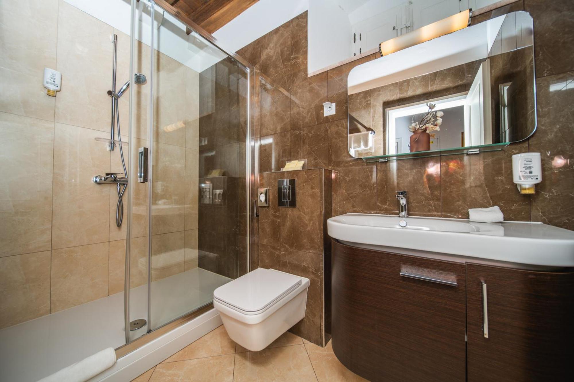 Sunce Palace Apartments With Free Offsite Parking Ragusa Esterno foto